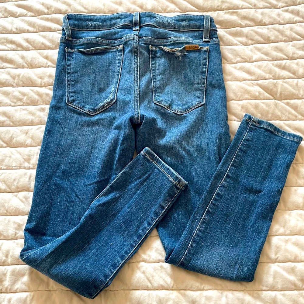 JOE’S THE ICON SKINNY CROP DENIM